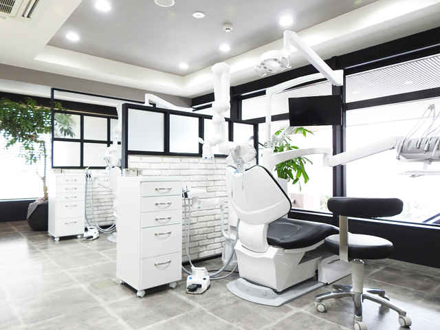 笹塚駅前あだちデンタルクリニック