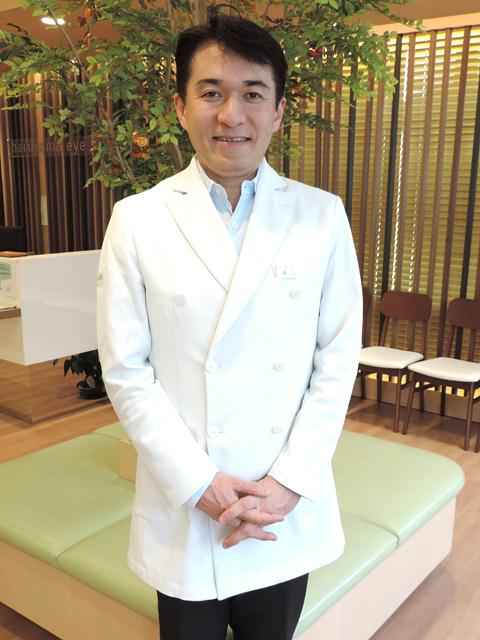 春山 賢介 院長