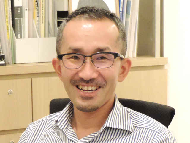 藤内 栄太 院長