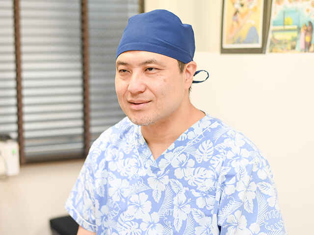 新井 和宏 院長